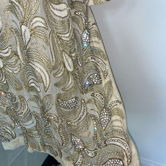 Beautiful Sequin, Bead And Rhinestone Indian Salwar Kameez/ Kaftan/Saree Size 6 - Picture 8 of 12